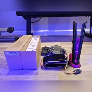 Dyson Corrale (Fuchsia/Black/Nickel)
